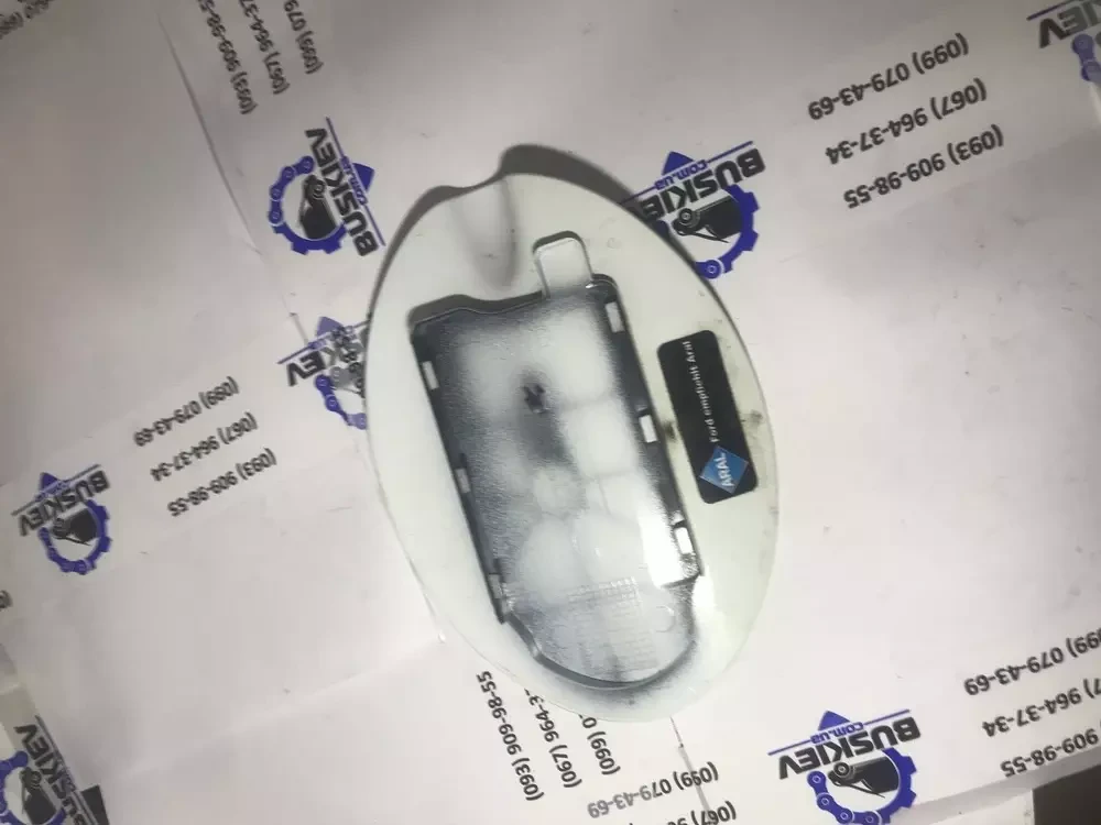 Лючок паливного бака Ford Connect з 2013 - року, DT11 V405A02