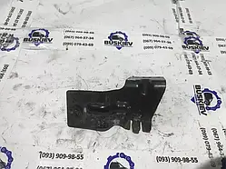 Кронштейн помпи Renault Trafic з 2014- рік 905421231R