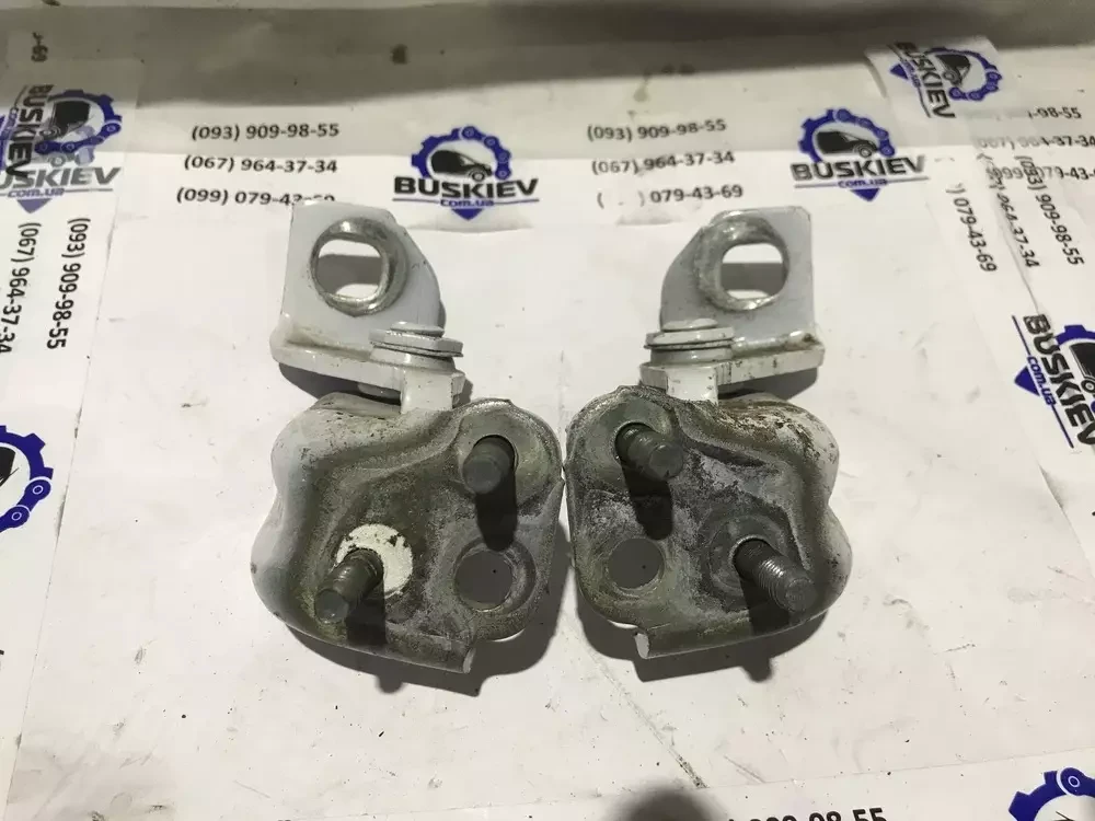 Петля задніх дверей ліва права Ford Fusion з 2012- року, BB5Z-7826800-A, BB5Z-7826801-A, фото 1
