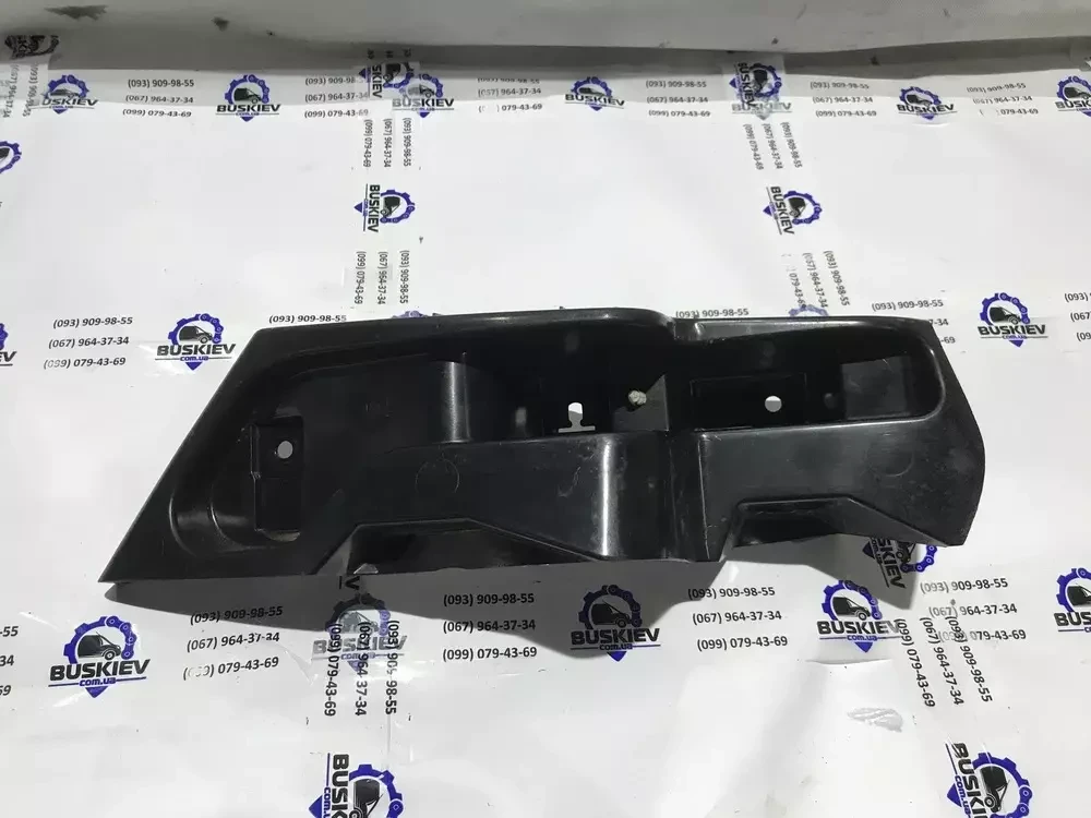 Кронштейн заднього бампера лівий Ford Fusion з 2012- року, DS73-17E851-AB