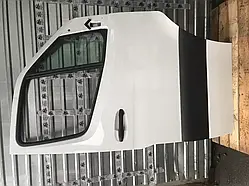 Двері передні права Mercedes Sprinter з 2017- рік