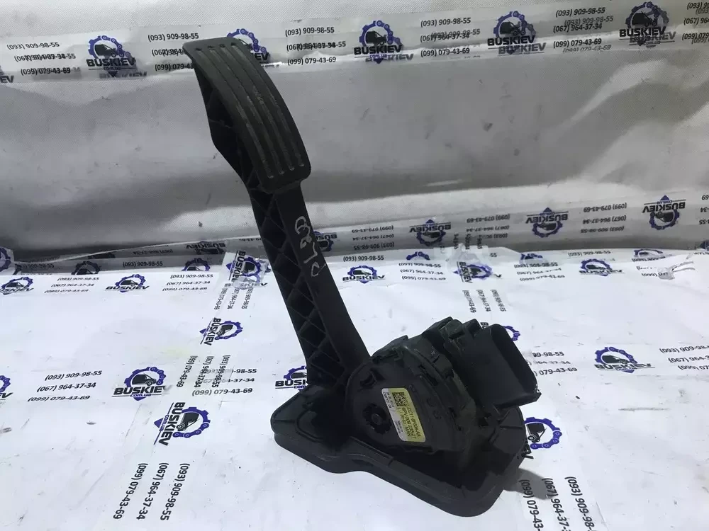 Педаль газу Ford Transit 2.2RWD Euro5 Ford Transit CC11-9F836-AA