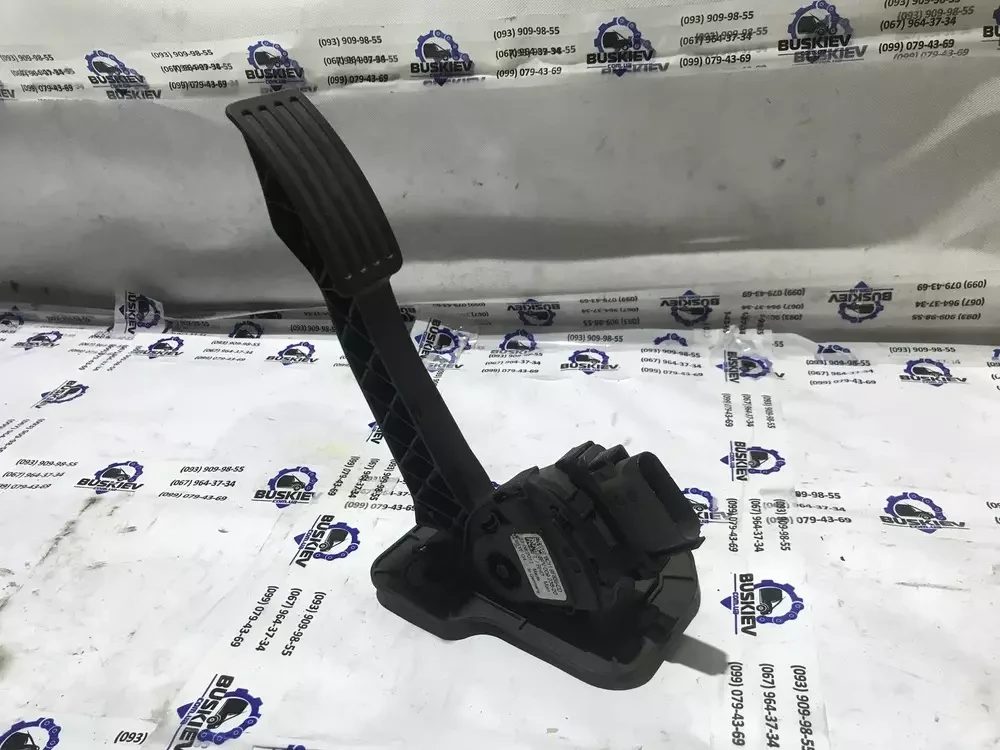 Педаль газу Ford Transit з 2006-2014- рік 6C11-9F836-CD