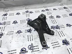 Кронштейн опора КПП Ford Transit 3M51-7M125-AE