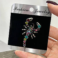 Яркая женская брошь "Загадочный скорпион с разноцветными стразами в серебре" - оригинальный подарок девушке