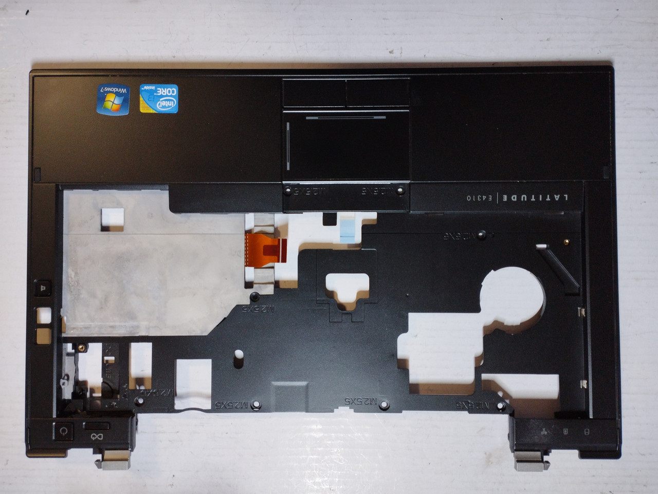 Dell Latitude E4310 Корпус C (топкейс, середня частина) 0KJRRN бу #