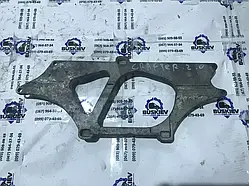 Кронштейн кріплення охолоджувача відпрацьованих газів Volkswagen Crafter 2.0TDI, 03L131535E