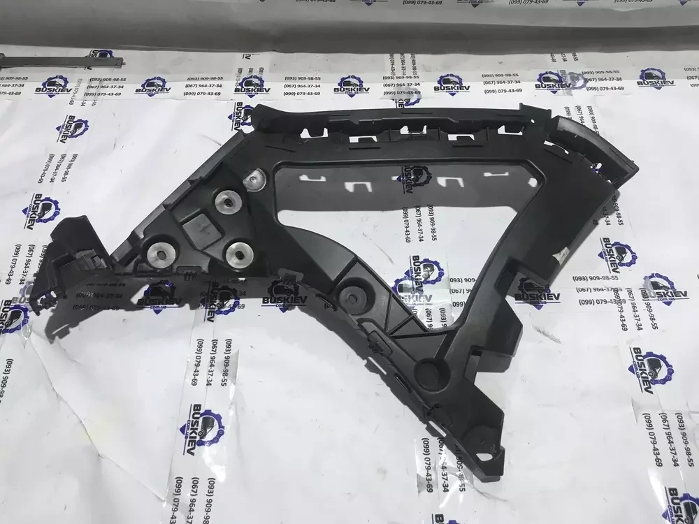 Кронштейн кріплення бампера Ford Transit Connect з 2013-2019 року, DT11-17A882-AC
