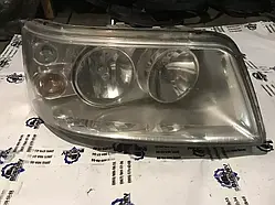 Фара передня права Volkswagen Transporter T5 з 2003-2010 рік 7H1941016L
