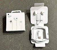 Наушники EarPods USB-C connector на iPhone 15 Plus