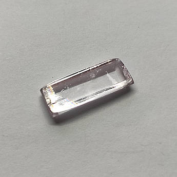 Сподумен - ограновування 'троянда', природний камінь для створення ювелірних прикрас ювелірна вставка  8,9 ct