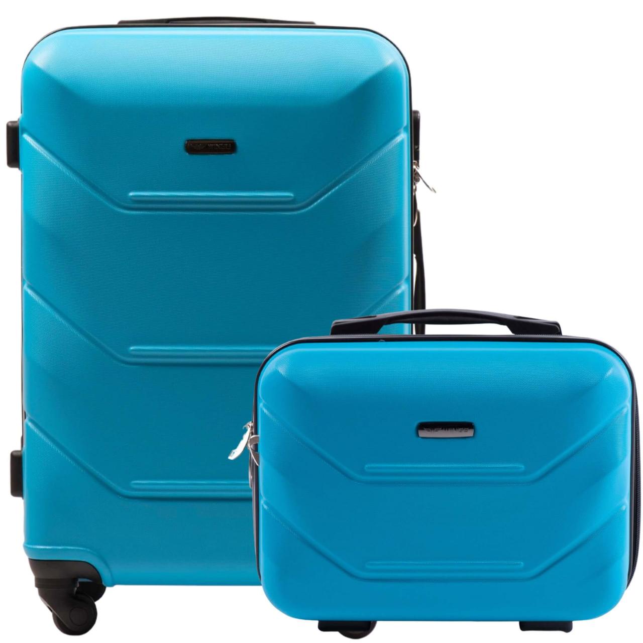Комплект 2 в 1 середня валіза (M) та кейс Wings 147 блакитна