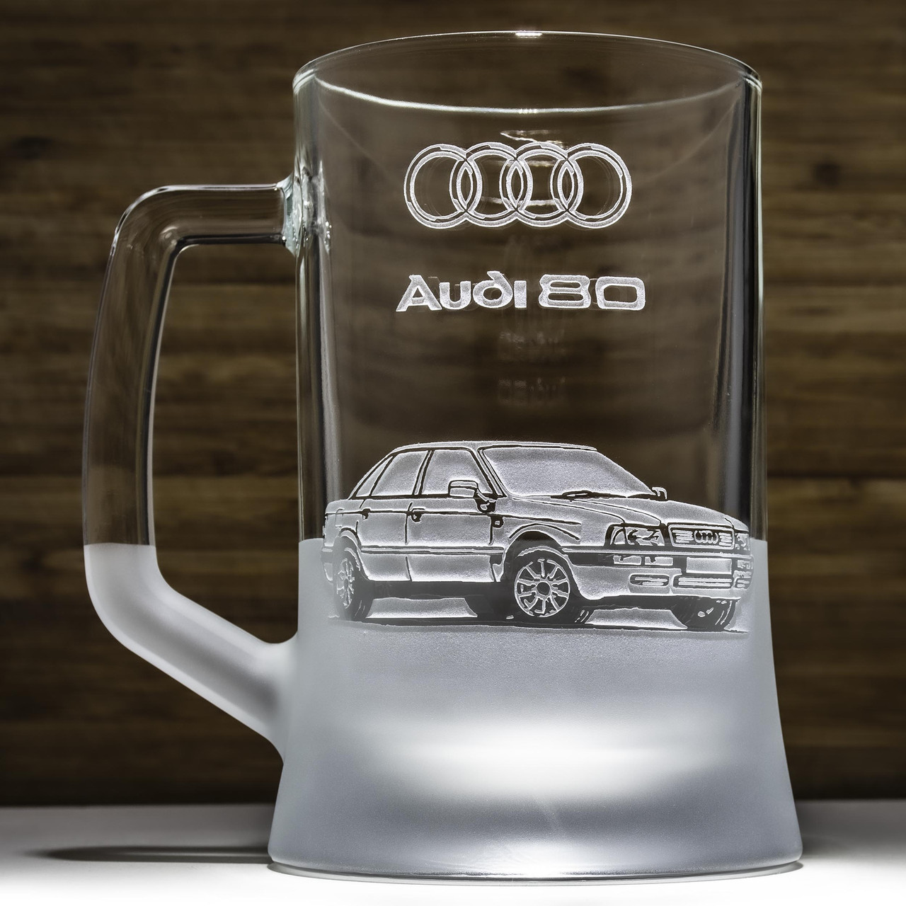 Пивний келих з гравіюванням автомобіля Audi A80 - подарунок для автомобіліста