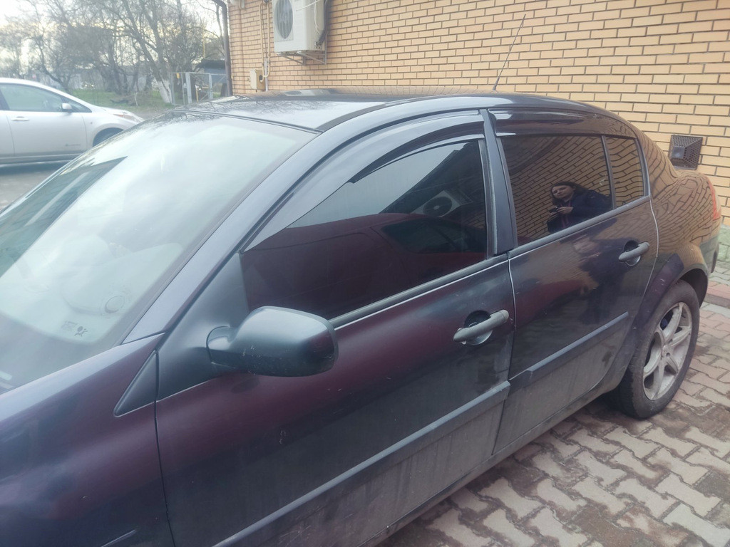 Renault Megane II седан 2004-2009 - вітровики (4 шт, Perflex Sport)