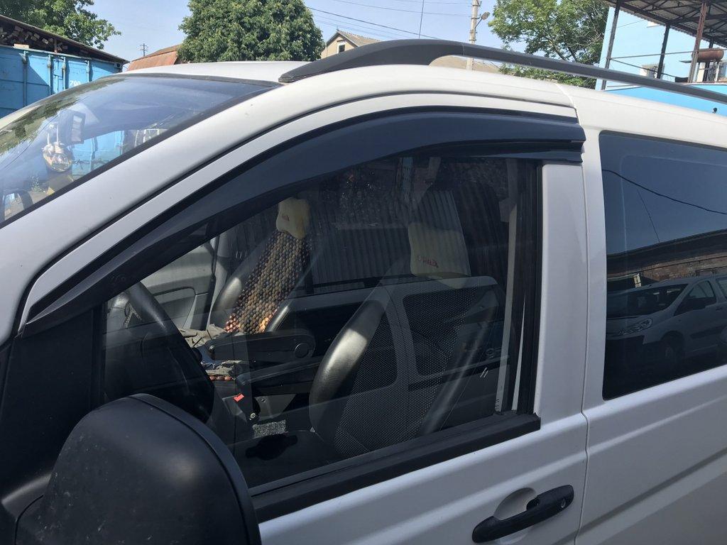 Mercedes Vito/Viano W639 2004-2015 - вітровики (2 шт., Sunplex Sport)