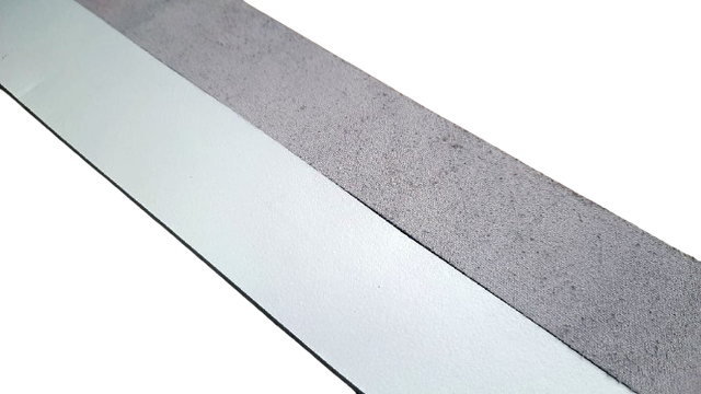 біла реміна полоса