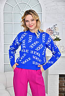 В'язаний молодіжний светр зі стильним принтом в синьому кольорі