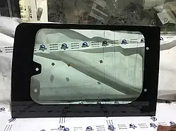 Скло кузова заднє праве (довга база) Ford Transit Connect з 2002-2013 року, 2T14-B29750-FL