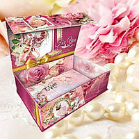 Праздничная коробка с переплетного картона на магнитах " Балерина"