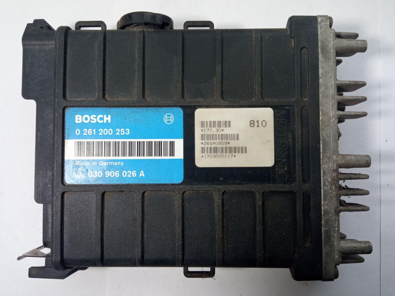 Електронний блок керування Volkswagen Polo 3 / Audi Bosch 0 261 200 253 / 030 906 026 A