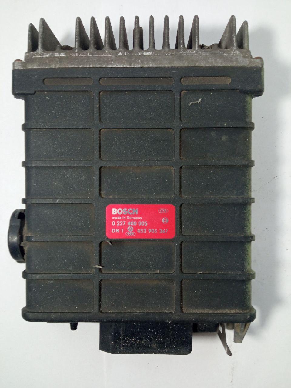 Електронний блок керування Volkswagen / Audi Bosch 0 227 400 005 DN1 / 052 905 367