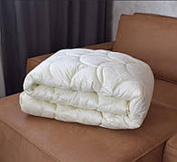 Ковдра штучної білизни пух 145х210