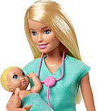 Ігровий набір Лялька Барбі Дитячий лікар з малюками Barbie Baby Doctor Playset Оригінал, фото 5