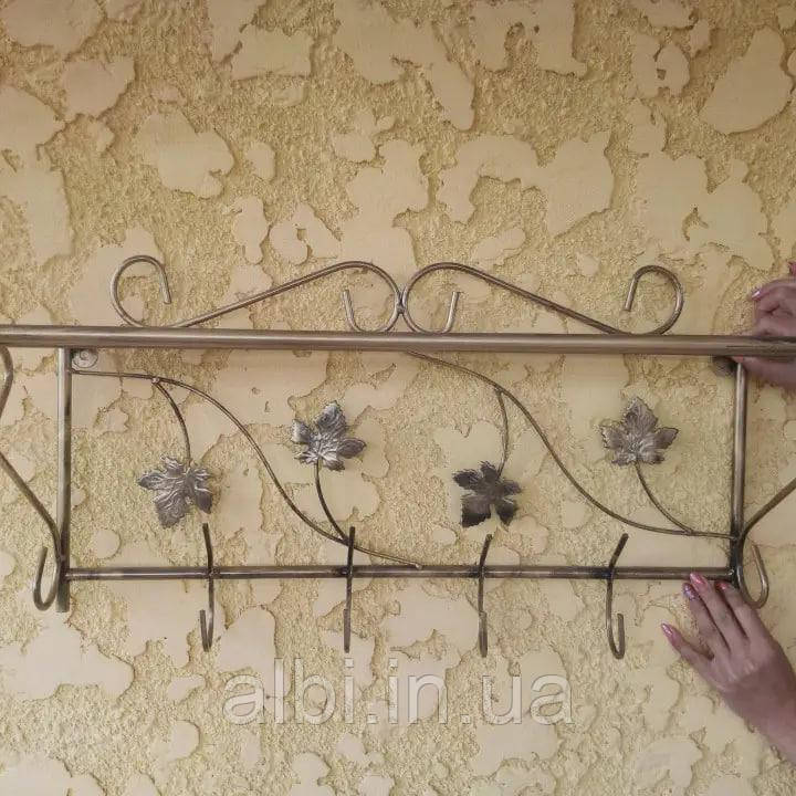 Кована вішалка настінна "Квадрат маленький" 60см