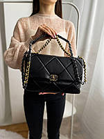 Женская кожаная сумочка шанель чёрная Chanel вместительная красивая сумка через плечо