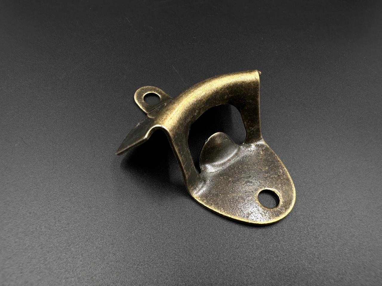 Настенная открывалка для бутылок 89х65х25мм: купить с доставкой ...