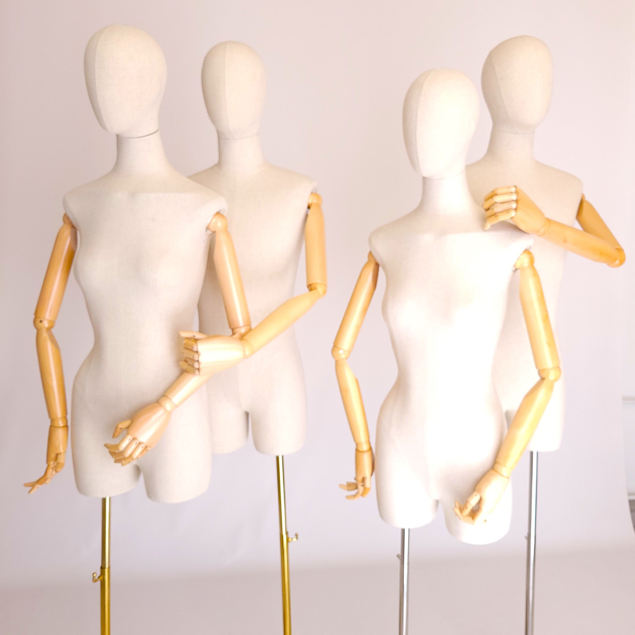 Оренда манекенів з дерев'яними руками жіночих, чоловічих, дитячих (прокат), фото 1
