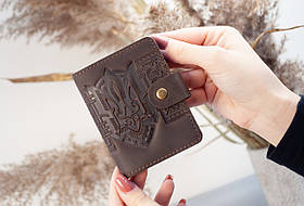 Візитниця шкіряна темно-коричнева з тисненням Тризуб Герб України | Шкіряний картхолдер