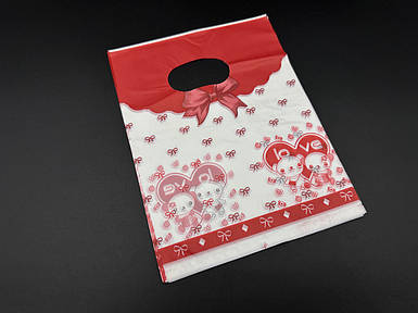 Подарункові поліетиленові пакети 15х20см "Love". Колір червоно-білий.