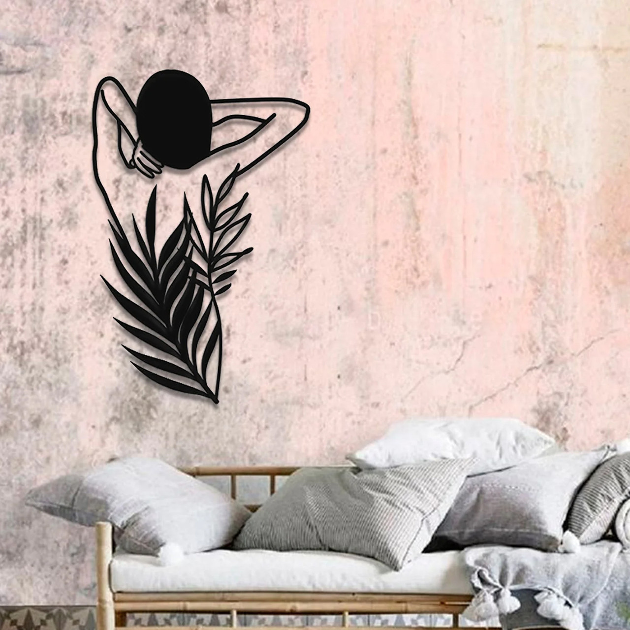 Інтер'єрні картини з дерева в еко-стилі для декору Girl leaf 50х33см