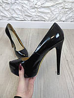 Жіночі чорні туфлі Antonio Biaggi з лакованої натуральної шкіри на підборах Розмір 39