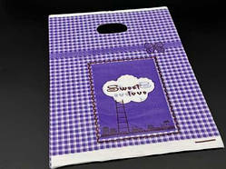 Подарункові поліетиленові пакети 25х35см "Sweet Love". Колір фіолетовий. / Подарункові поліетиленові пакети 25х35см "Sweet Love".