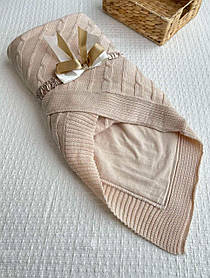 Дитяче в'язане покривало плед для прогулянок з новонародженим, на виписку розмір 85х85 см Lari Капучино