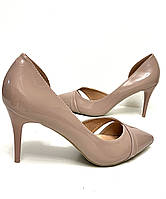 Темно-бежеві туфлі човники лаковані розмір 36