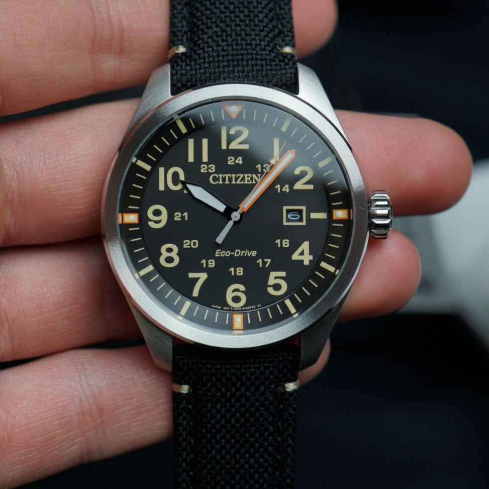 Чоловічий Годинник Citizen Eco-Drive Military AW5000-24E