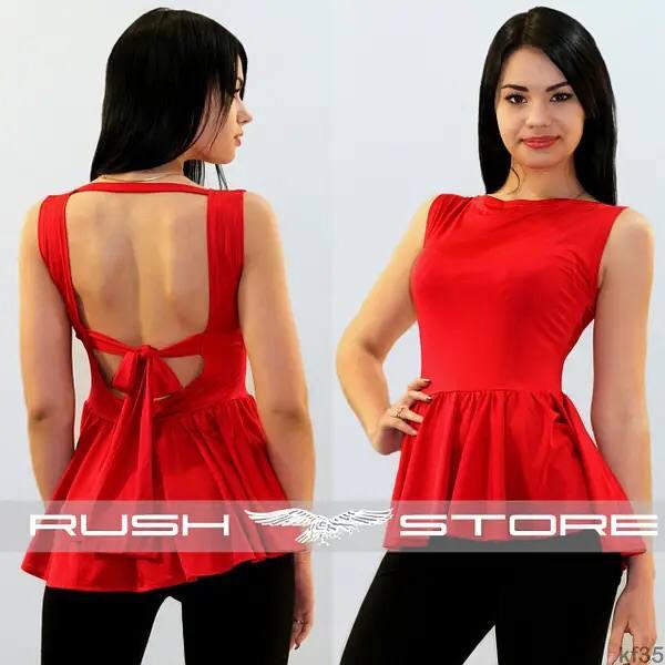 Жіноча майка з відкритою спиною