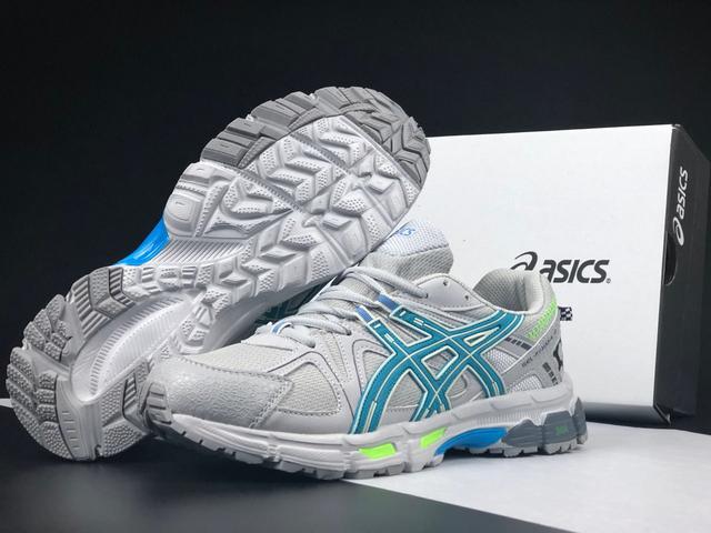 Кроссовки Asics