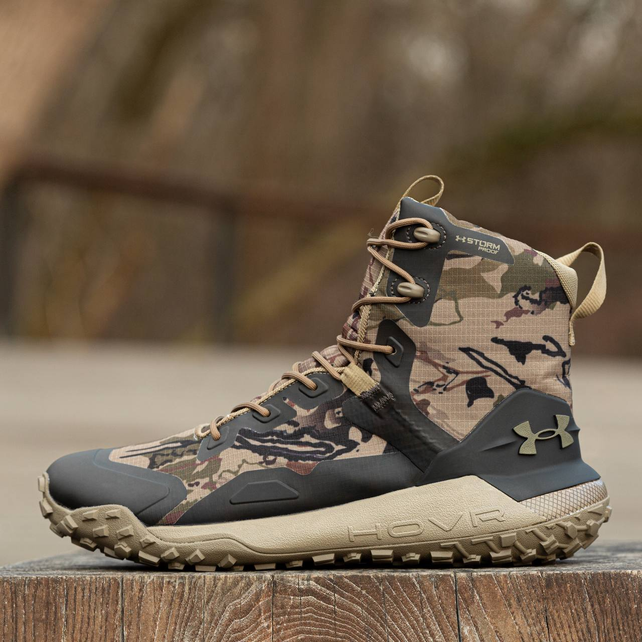 Чоловічі черевики єврозима Under Armour Hovr Dawn WP Boots Camo | кросівки андер армор ховр койот