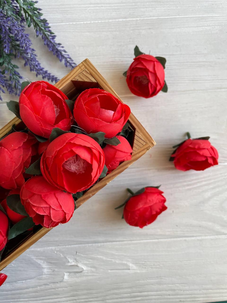 Бутон Півонія No 3, червоний 50 шт.