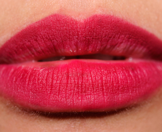 M.A.C Lip Pencil Beet