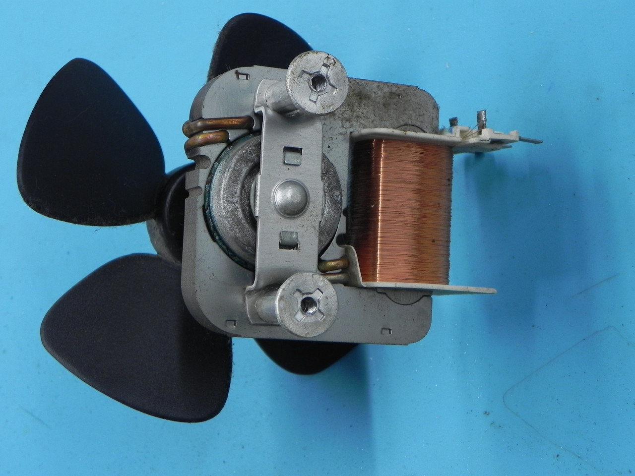 Запчасти и аксессуары для бытовой техники Sanyo в Украине