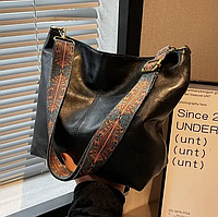 Вінтажна жіноча сумка через плече чорна