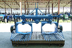 Картоплевикопувач DТЗ-2В (двоєрядне, без вала карданного)