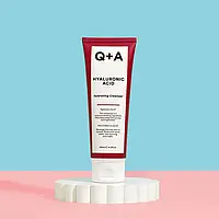 Q+A - Увлажняющий и успокаивающий очищающий гель для лица с гиалуроновой кислотой