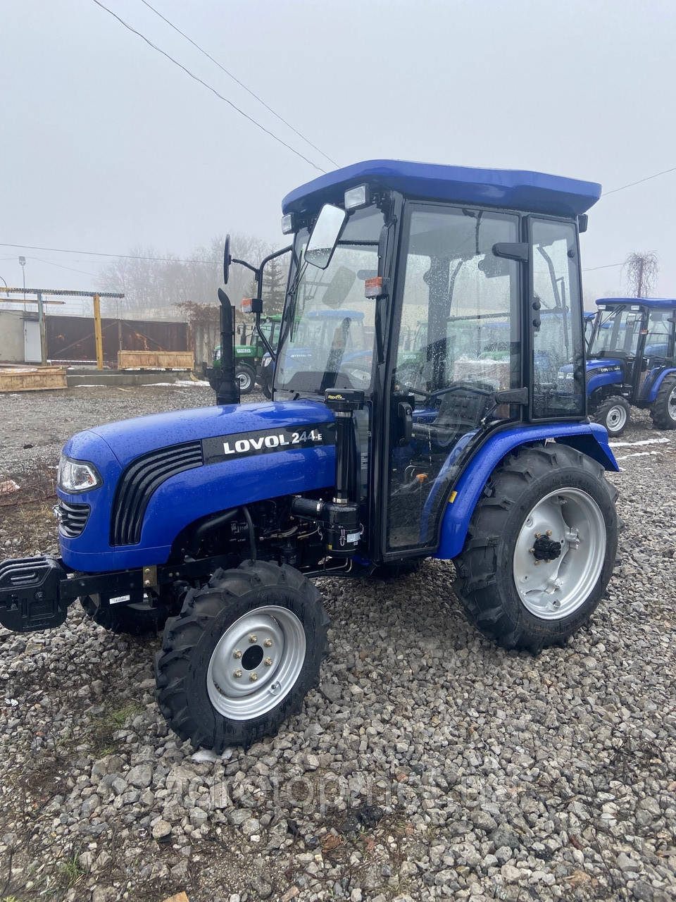 Трактор Foton FT244HRXC 24л.з., реверс, 4*4, кабіна., фото 1