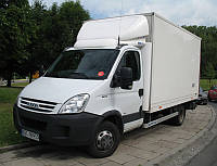 Стекло лобовое IVECO 35/12-59/12,1997_2010г полоса